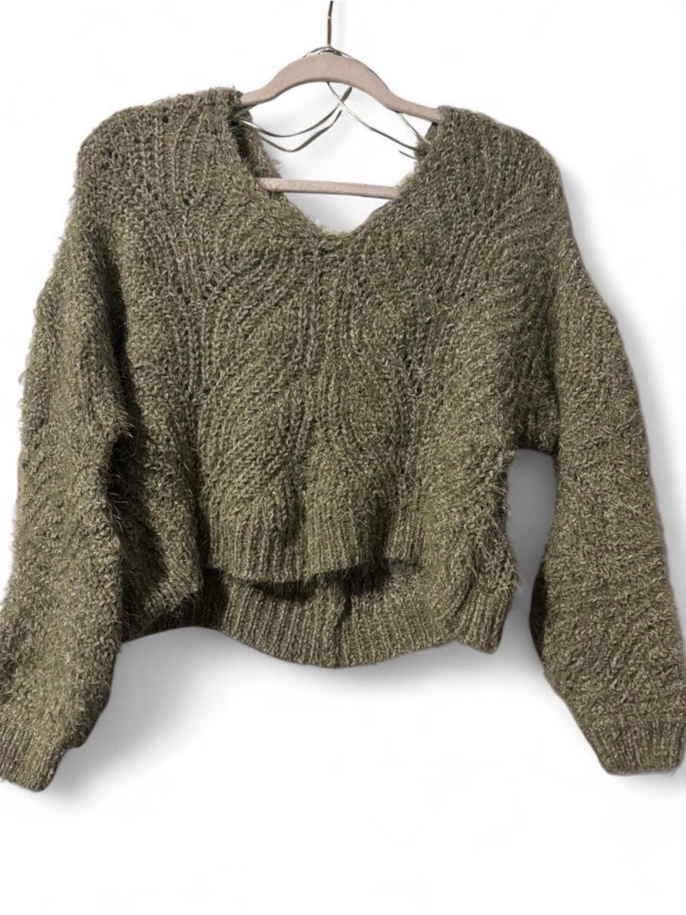 Hyfve Green Fuzzy Cropped Sweater in Size Small